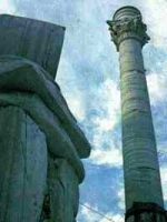 La Colonna Romana rimontata a giorni a Brindisi