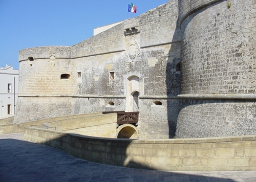 Otranto, forum di discussione: "Sessant'anni dalla Dichiarazione...