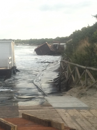 Mareggiate sulle coste del Salento, un'emergenza sottovalutata