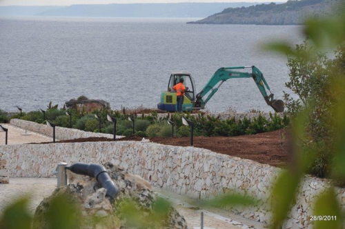 Porto Miggiano violentata dal cemento, la situazione si aggrava