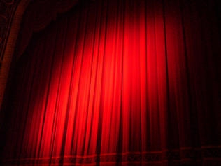 Teatro Illiria di Poggiardo presenta: "Sarto per signora"